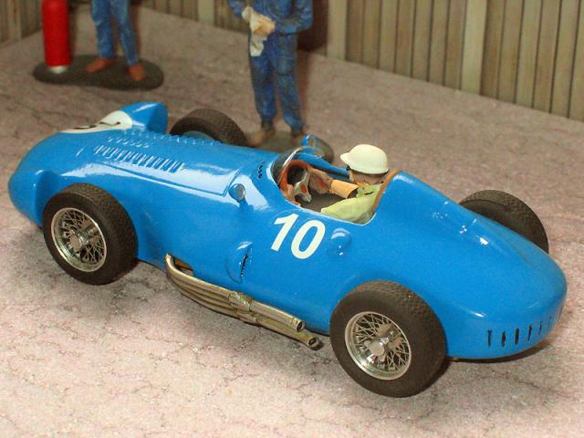 Des p'tites F1! Gordt32b-12df1aa