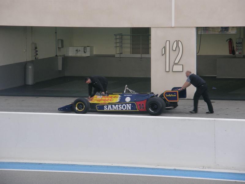 http://img26.xooimage.com/files/a/4/7/pb010194-p--1535509.jpg
