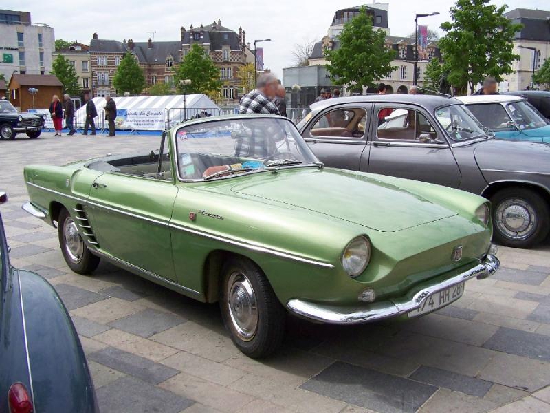 Inconnue pour moi auparavant une Renault Floride de 1961