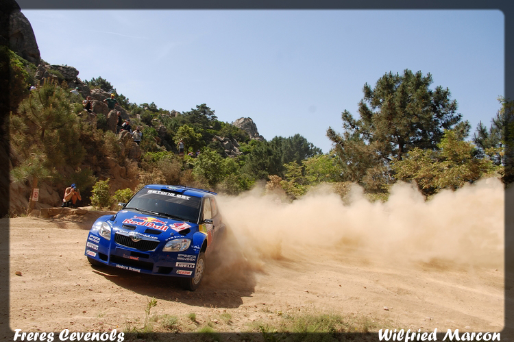 http://img26.xooimage.com/files/e/7/1/sardaigne-2009-361-copie-f357a2.jpg